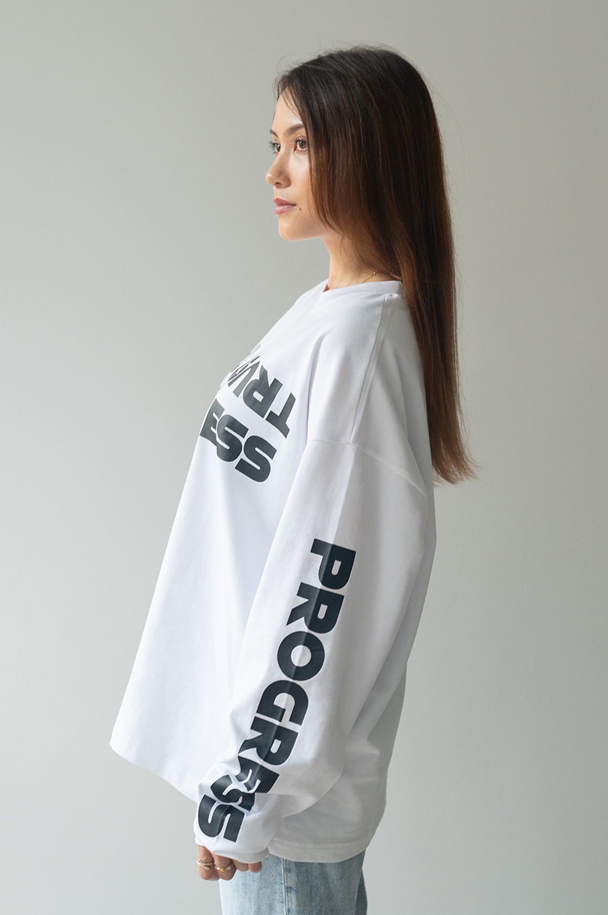 V-trust Longsleeve (White)